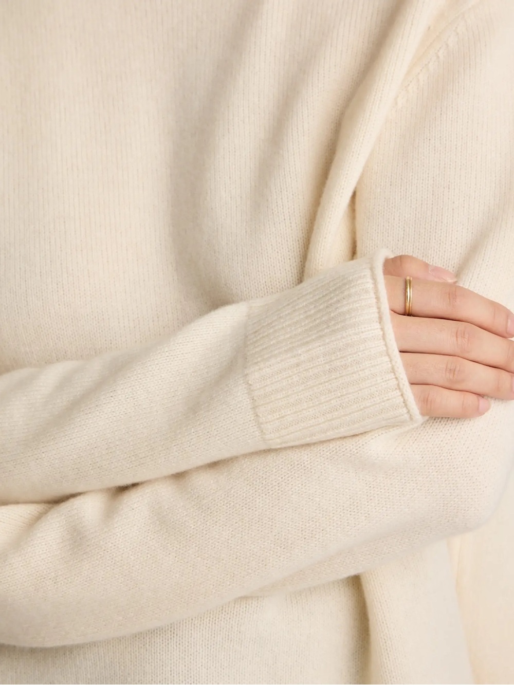 Quince Cream Boxy Crewneck 100% Mongolian Cashmere Sweater - m